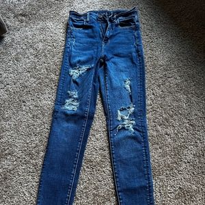 American Eagle dark wash ripped jeans size 26